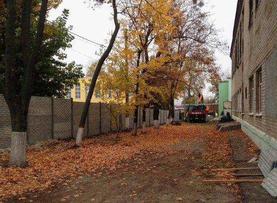 Устройство забора по ул. Шевченко
